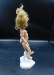 blonde knee walker unmarked a